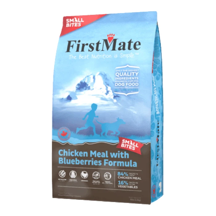 FirstMate poulet et bleuets petites bouchées