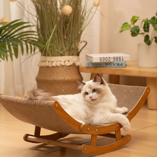 Hamac pour chat - Avec griffoir intégré en carton