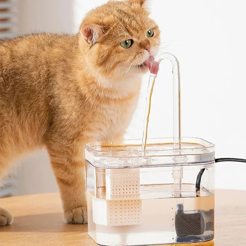 FONTAINE A EAU CHAT - AUTOMATIQUE AVEC ROBINET (1,5L)