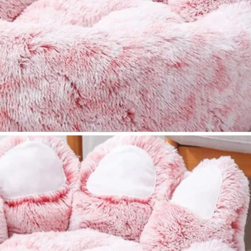 Coussin chat - rose en forme de patte d'ours