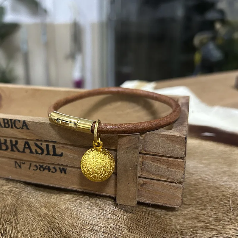 Collier Elégant En Cuir Véritable Pour Chat