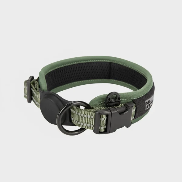 Collier ajustable pour chien avec emplacement AirTag réfléchissant