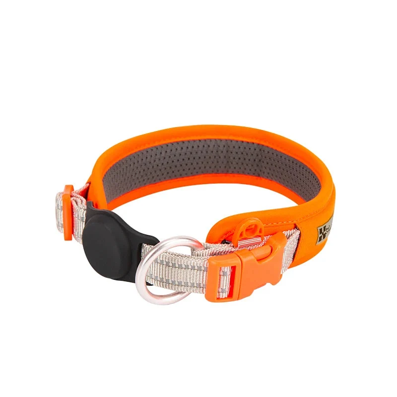 Collier ajustable pour chien avec emplacement AirTag réfléchissant