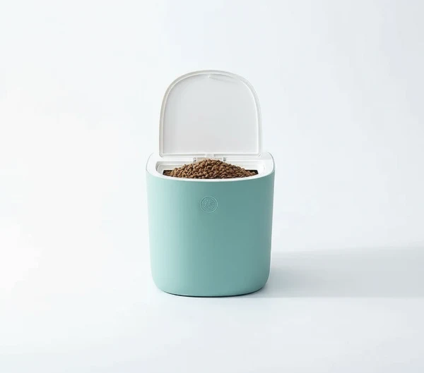 Boîte à croquettes hermétique Oscar et Plume : conteneur design et pratique pour chien