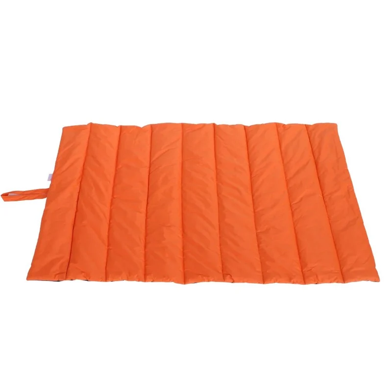 Couverture imperméable pour chien Oscar & Plume : plaid chaud et protecteur pour canapé