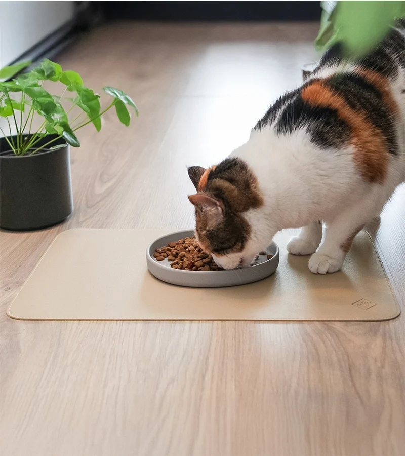 Tapis de gamelle en cuir vegan - Chat